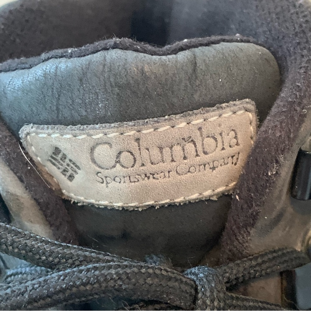 Columbia Men’s Cold Creek Leather Boots - Picture 11 of 14